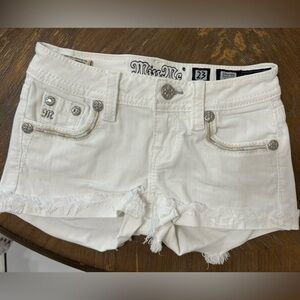 Miss Me white short shorts